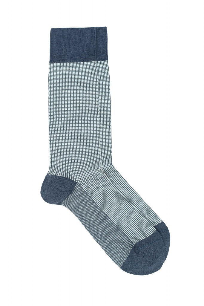 Pedemeia socks with subtle square pattern 