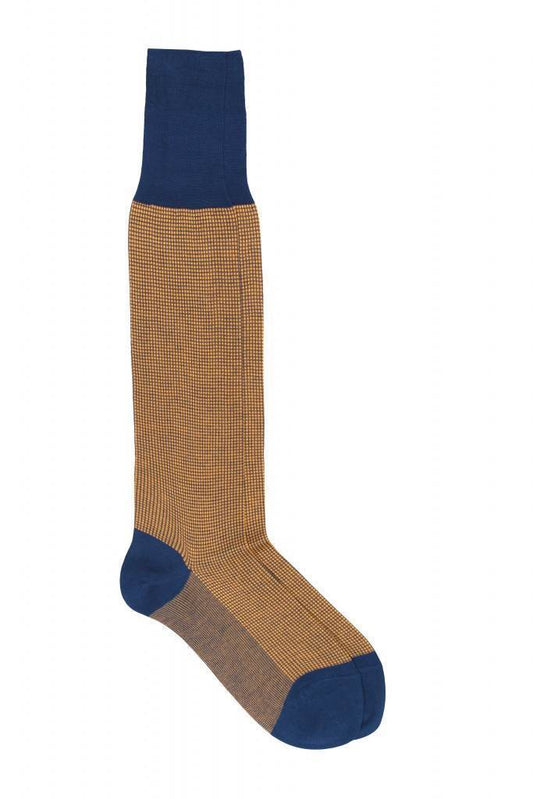 Pedemeia knee socks with subtle square pattern 